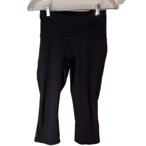 EUC Lululemon Blk High Waisted Cropped Lower Sheer Panel Leggings w Key Pocket 6